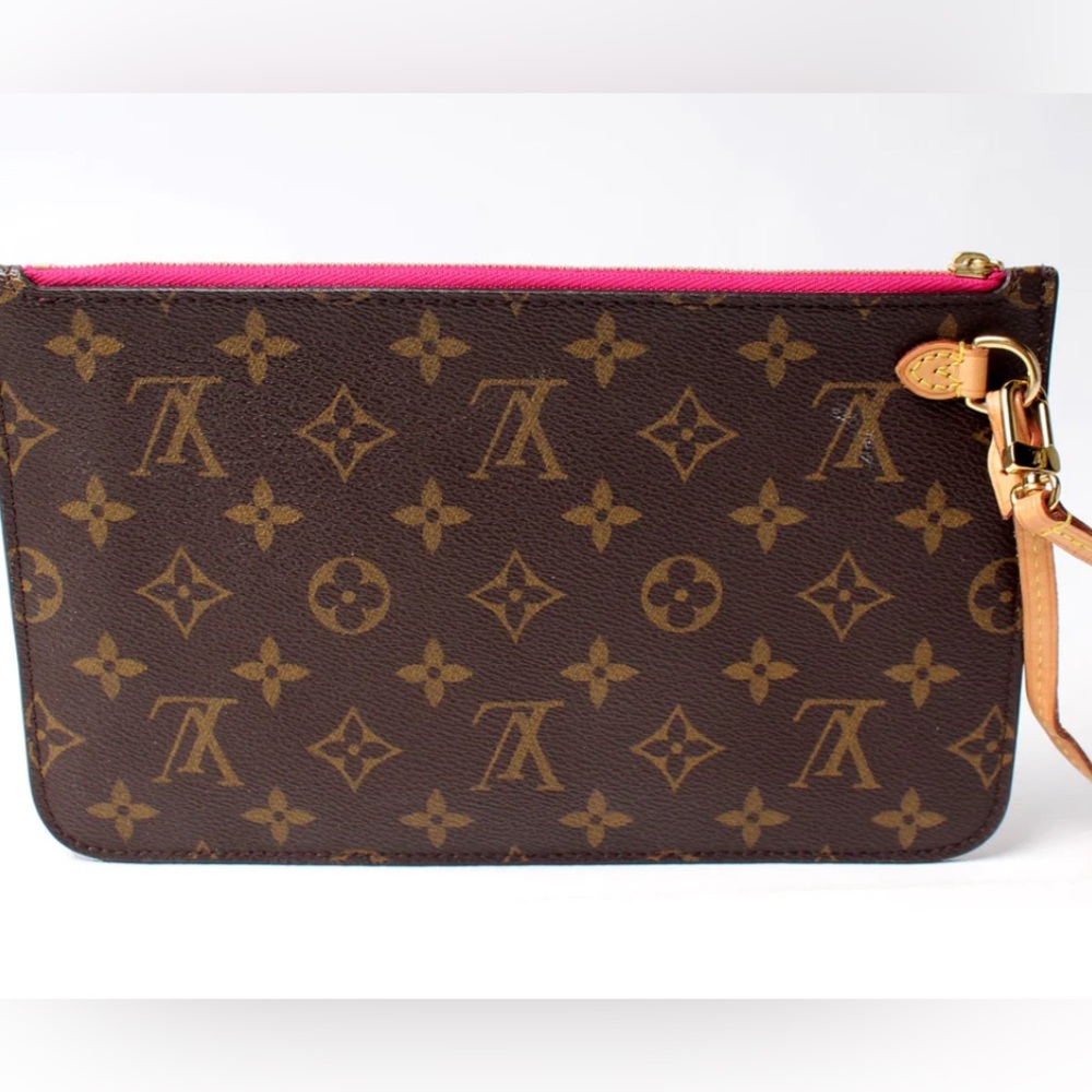 Pochette Only Neverfull Monogram - never used! Pink interior